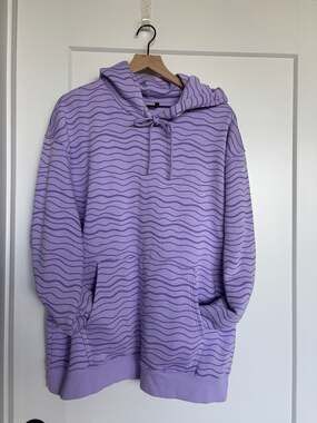 LCKR Purple Wave Pattern Fleece Pullover Hoodie